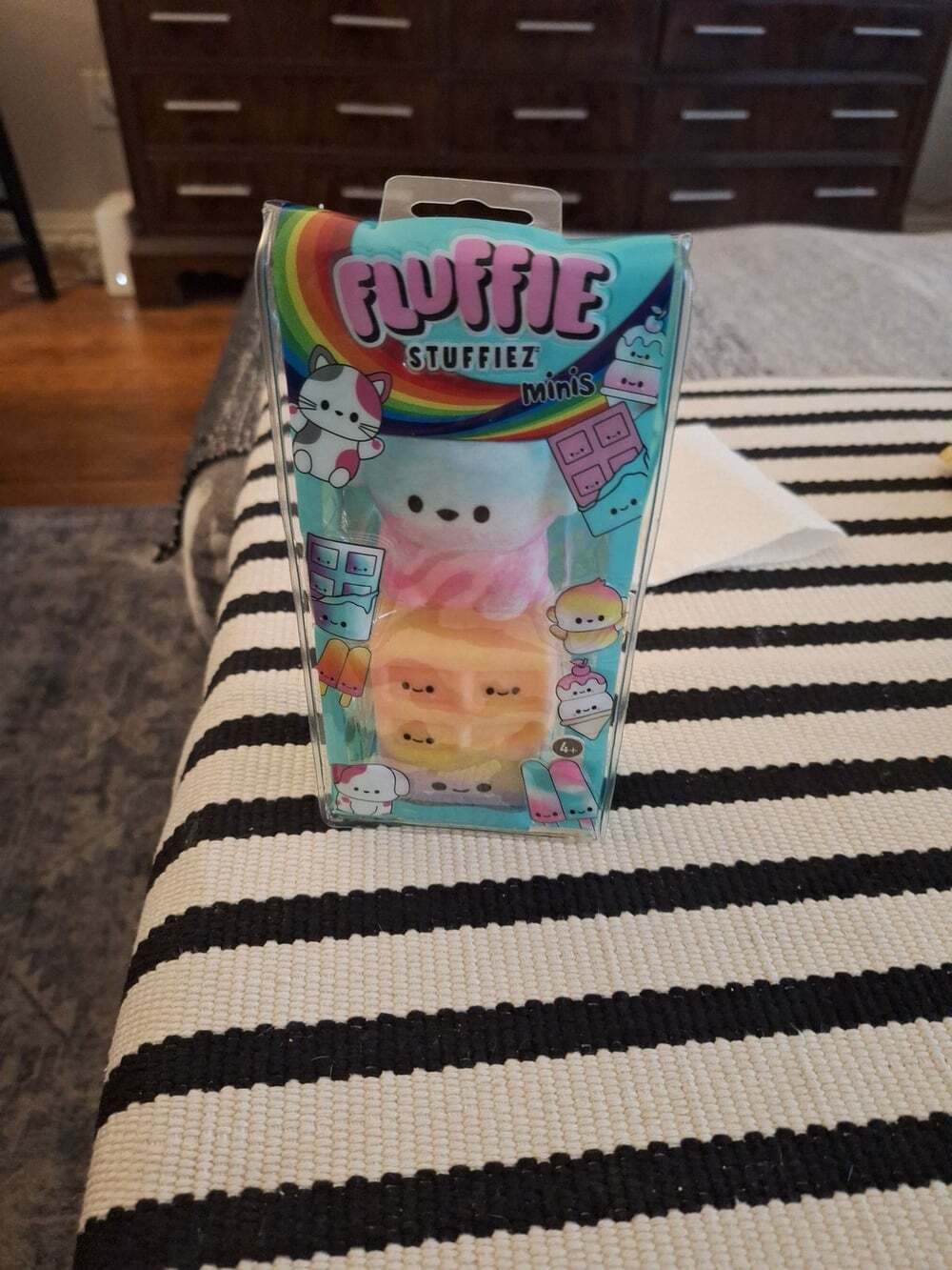 MGA Fluffie Stuffiez Minis - Waffle & Marshmallow 2-Pack Mystery Plush